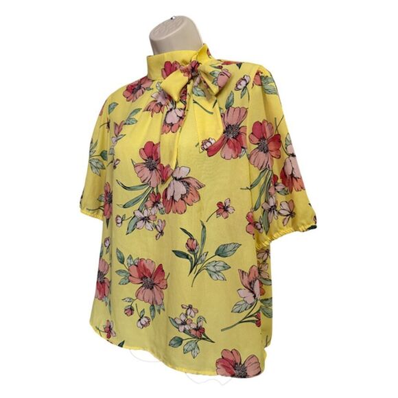 A.U.W Yellow Floral Short Sleeve Top Size L - Picture 4 of 8